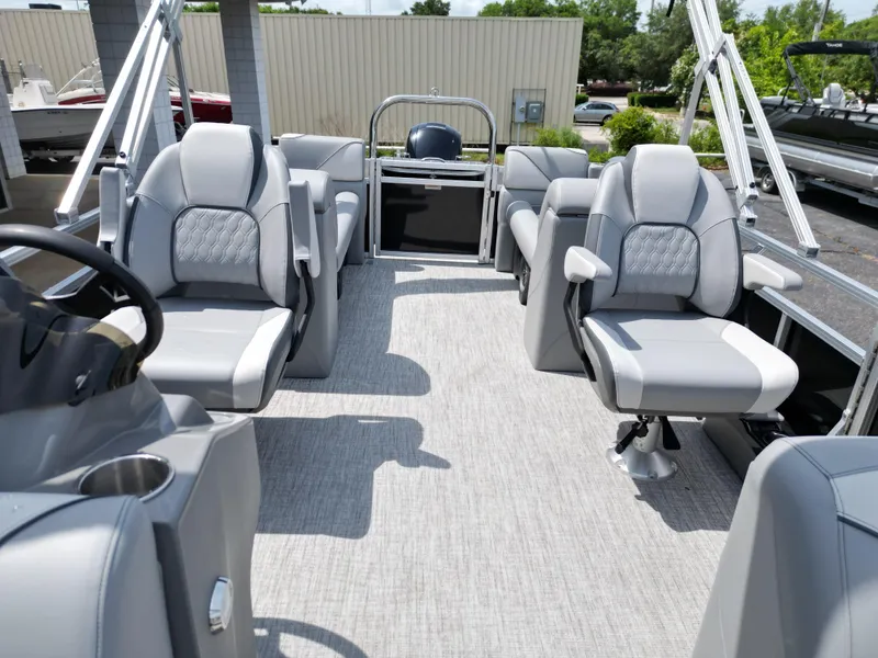 Slide: The Image of Tahoe SPT QL21T 2025 - 19
