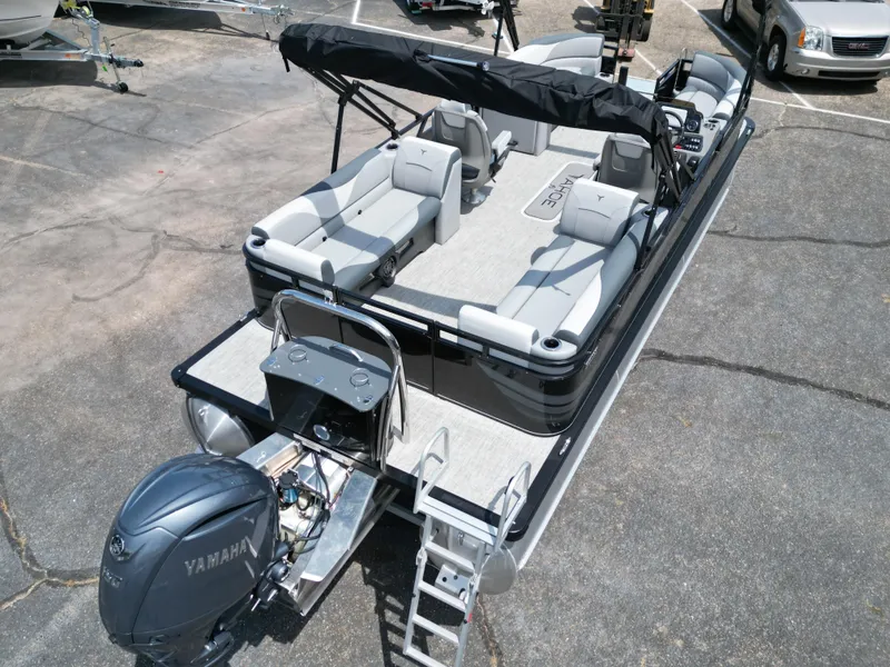 Slide: The Image of Tahoe SPT85 QL23T 2025 - 13