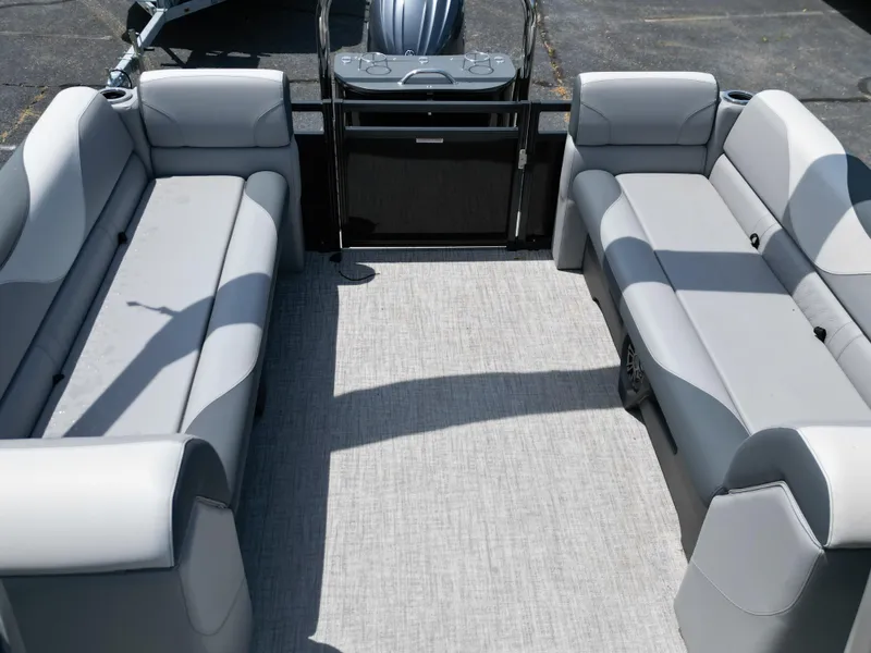 Slide: The Image of Tahoe SPT85 QL23T 2025 - 21