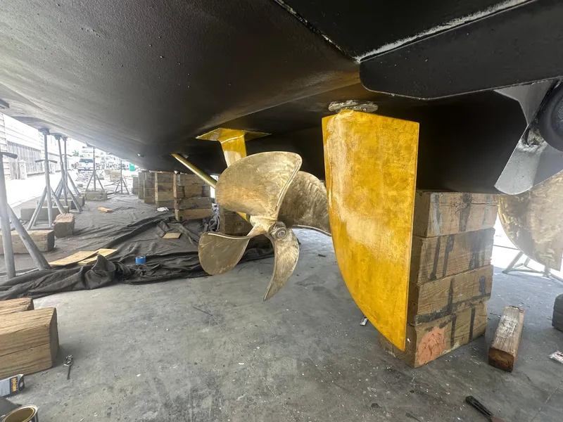 Slide: The Image of Propeller and rudder of 2015 Princess f56 yacht on dry dock. - 44