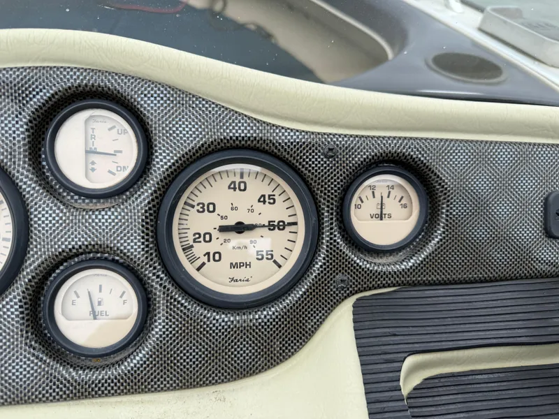 Slide: The Image of Lowe Sea Nymph V 1677WT 2002 - 63