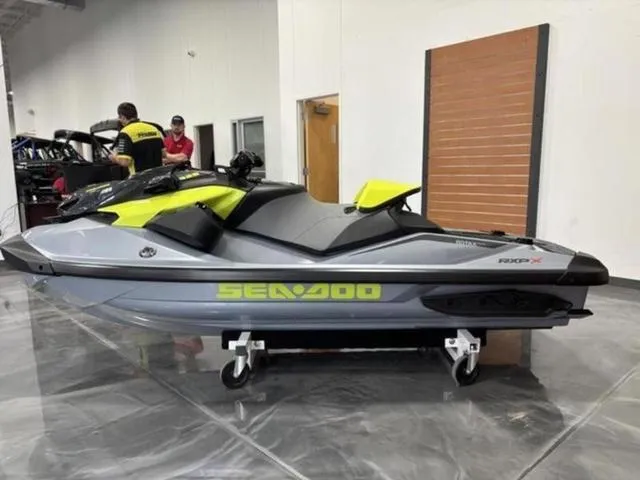 Slide: The Image of Sea-Doo RXP-X 325 2025 - 10