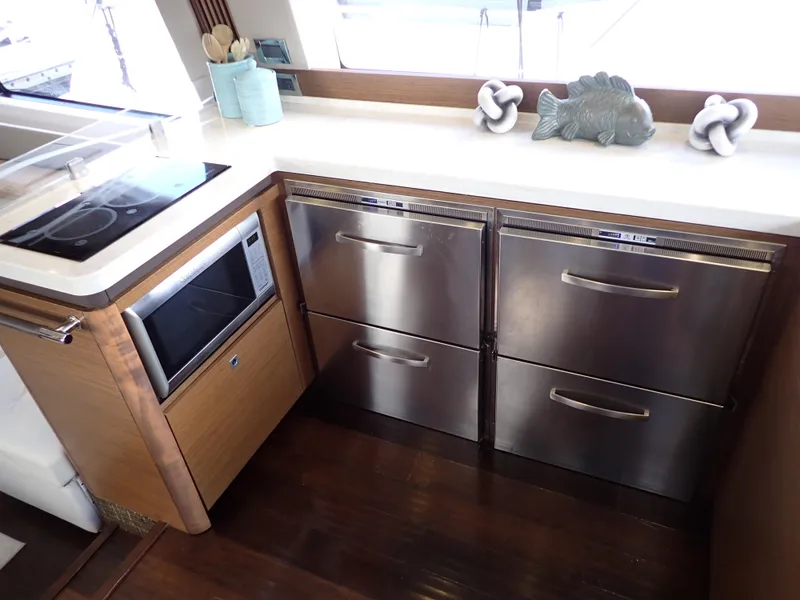 Slide: The Image of Sea Ray 510 Fly 2015 - 128