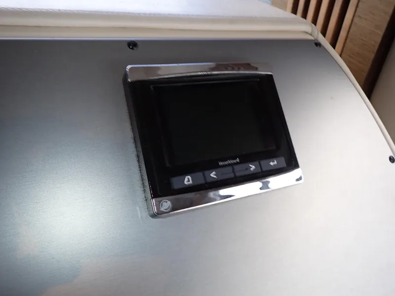 Slide: The Image of Sea Ray 510 Fly 2015 - 138