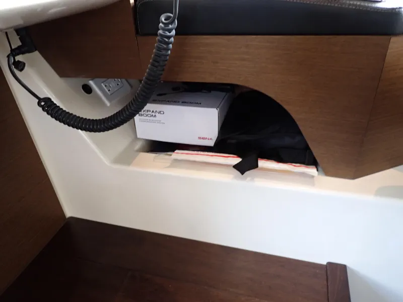 Slide: The Image of Sea Ray 510 Fly 2015 - 193