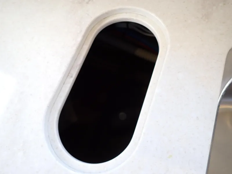 Slide: The Image of Sea Ray 510 Fly 2015 - 200