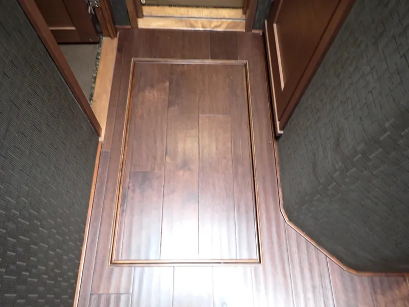 Slide: The Image of Sea Ray 510 Fly 2015 - 208