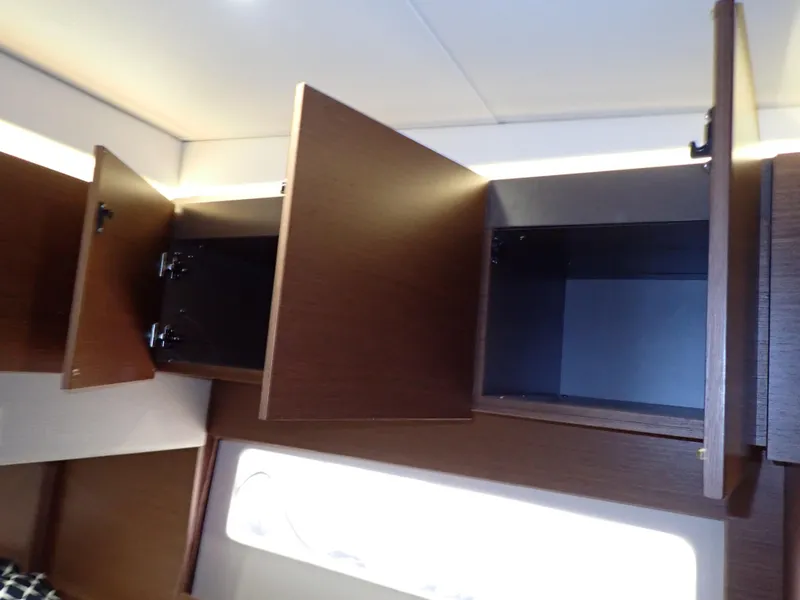 Slide: The Image of Sea Ray 510 Fly 2015 - 211