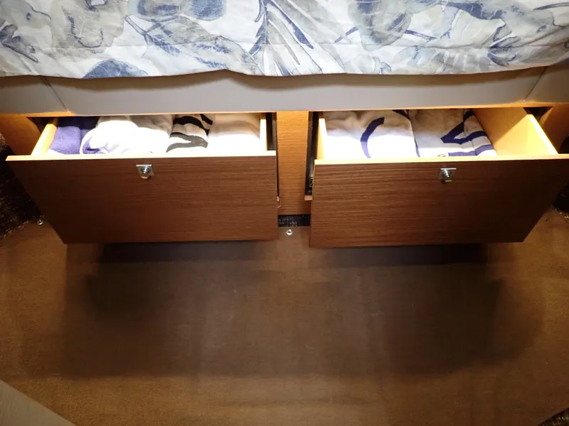 Slide: The Image of Sea Ray 510 Fly 2015 - 216