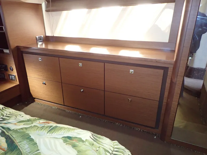 Slide: The Image of Sea Ray 510 Fly 2015 - 232