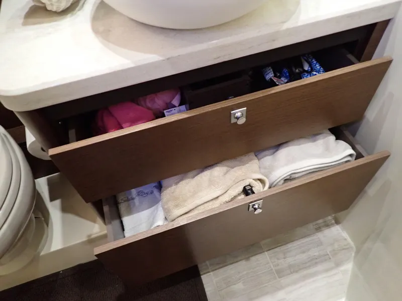 Slide: The Image of Sea Ray 510 Fly 2015 - 237