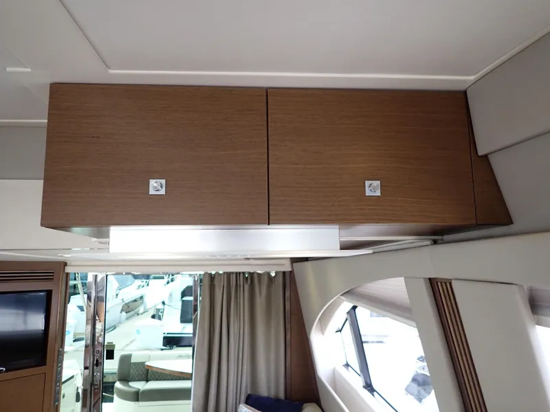 Slide: The Image of Sea Ray 510 Fly 2015 - 243