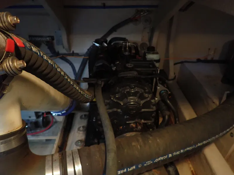 Slide: The Image of Sea Ray 510 Fly 2015 - 266