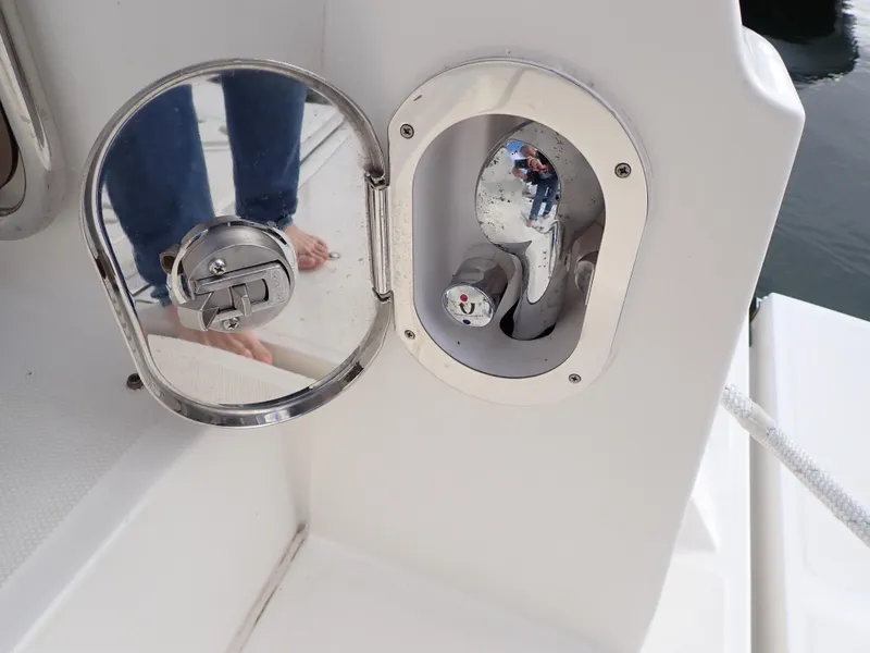 Slide: The Image of Sea Ray 510 Fly 2015 - 60