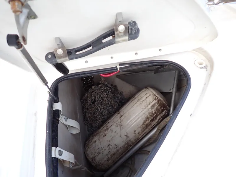 Slide: The Image of Sea Ray 510 Fly 2015 - 76