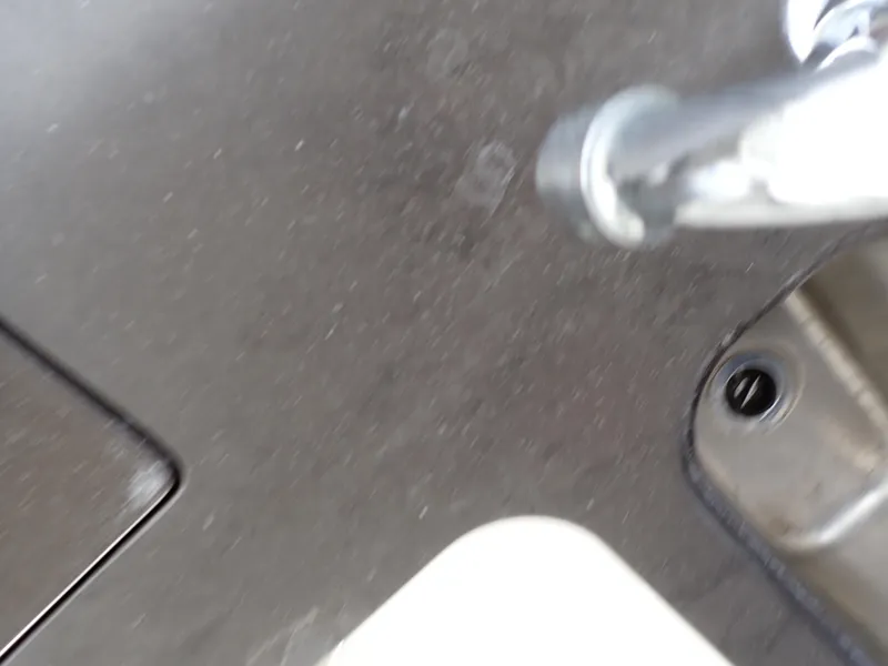 Slide: The Image of Sea Ray 510 Fly 2015 - 98