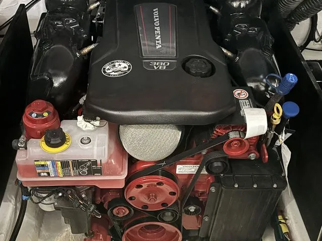 Slide: The Image of Regal LS9 2025 - 24