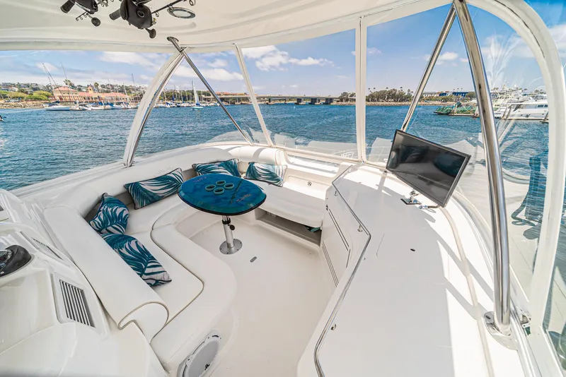 Slide: The Image of Luxurious 2008 Sea Ray 58 Sedan Bridge yacht interior with ocean view and modern amenities. - 19