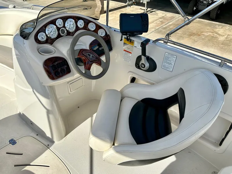 Slide: The Image of Tahoe 195 I/O 2007 - 13