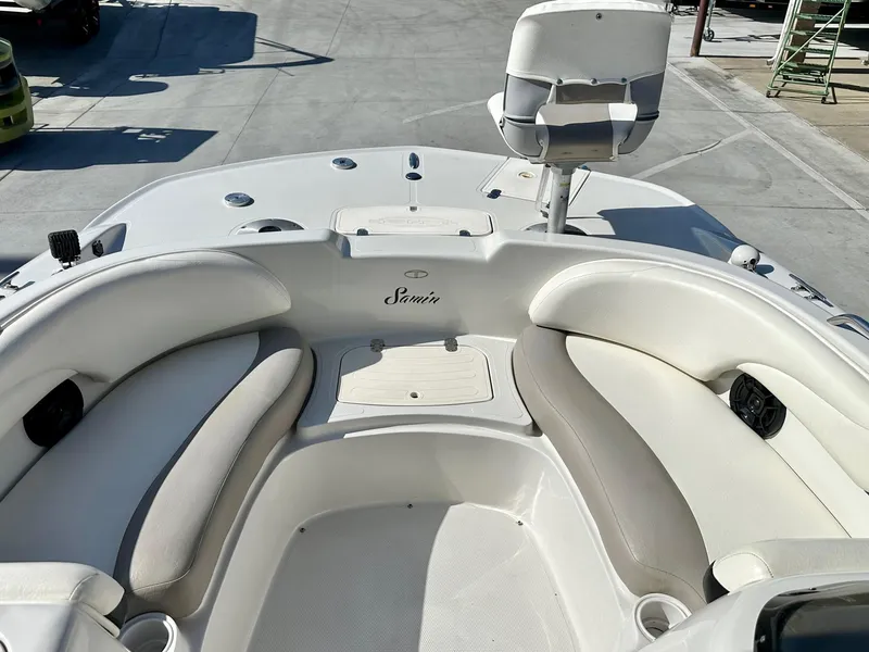 Slide: The Image of Tahoe 195 I/O 2007 - 9