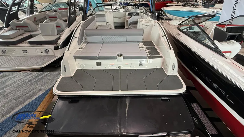 Slide: The Image of Bayliner D22I 2025 - 10