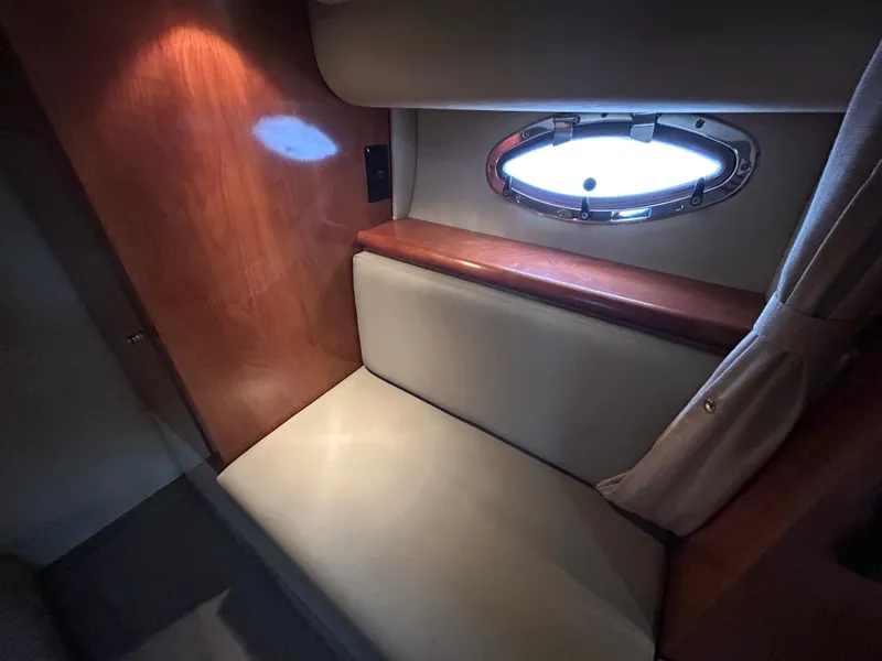 Slide: The Image of Cruisers 300 Express 2006 - 66