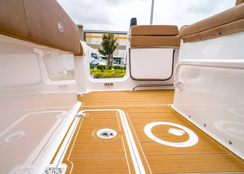 Slide: The Image of Sea Hunt Gamefish 30 Coffin Box 2024 - 10