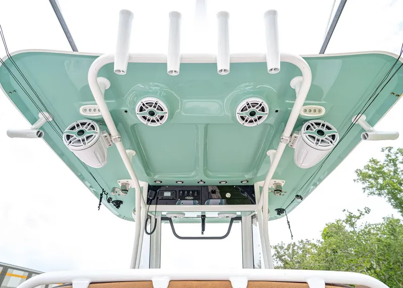 Slide: The Image of Sea Hunt Gamefish 30 Coffin Box 2024 - 19