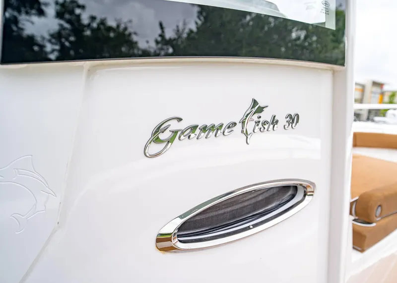 Slide: The Image of Sea Hunt Gamefish 30 Coffin Box 2024 - 22