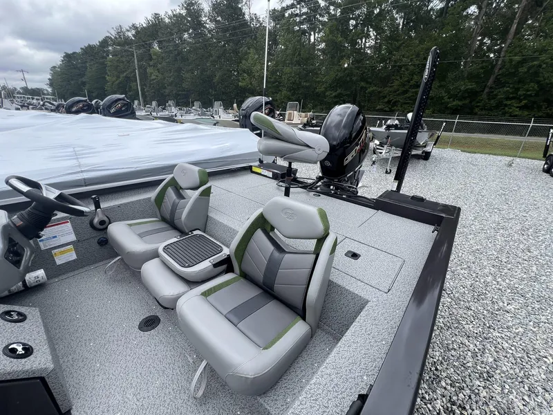 Slide: The Image of G3 Sportsman 1710 2025 - 9