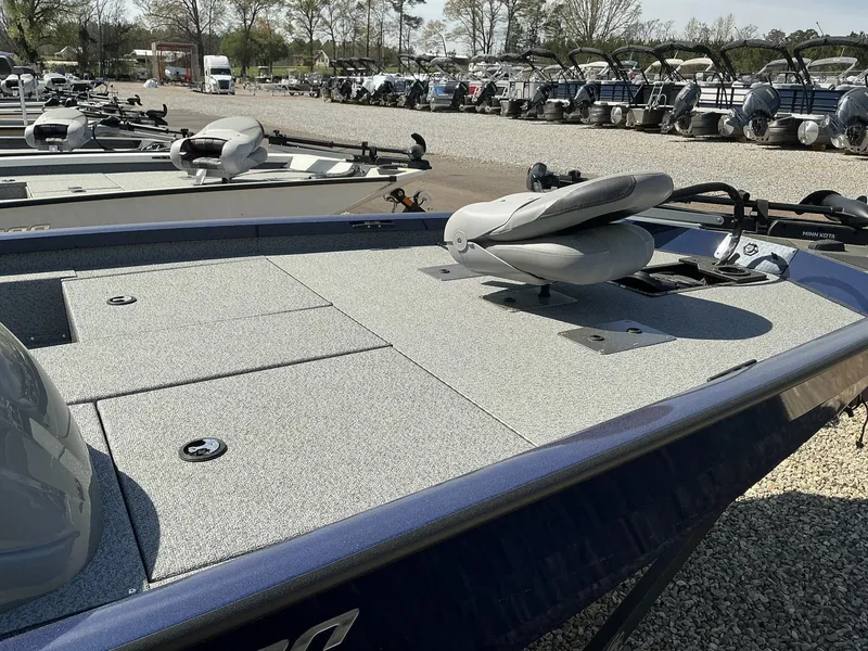 Slide: The Image of G3 Sportsman 1810 2025 - 2