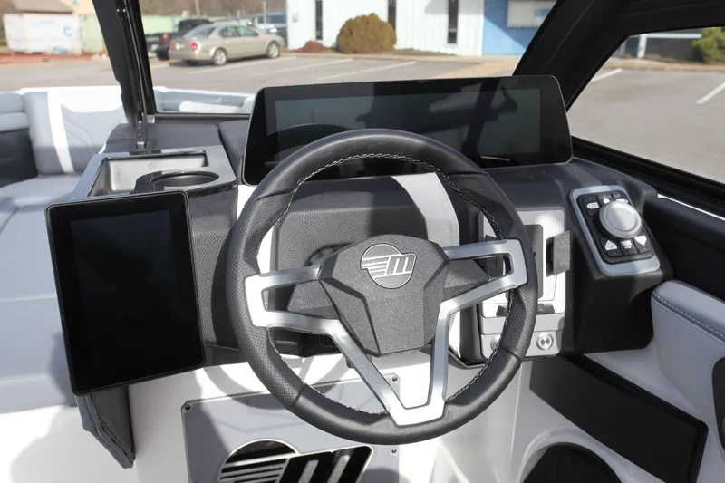 Slide: The Image of Malibu Wakesetter 25 LSV 2025 - 10