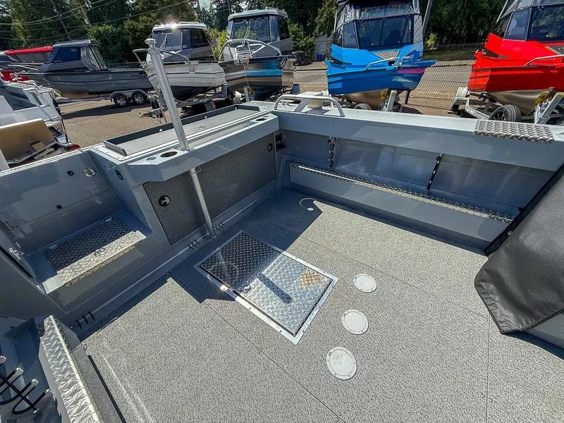 Slide: The Image of Hewescraft 210 Sea Runner ET 2026 - 14