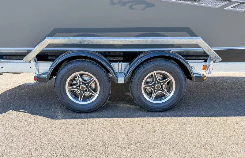 Slide: The Image of Hewescraft 210 Sea Runner ET 2026 - 22