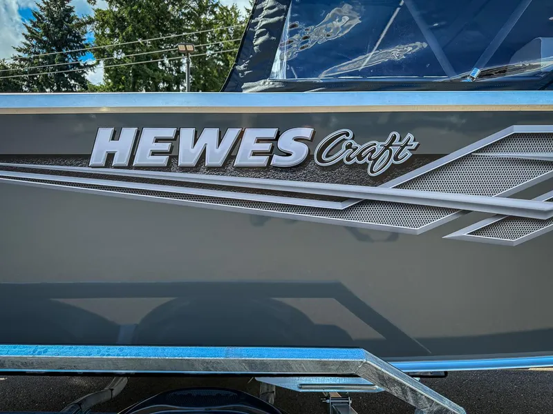 Slide: The Image of Hewescraft 210 Sea Runner ET 2026 - 23