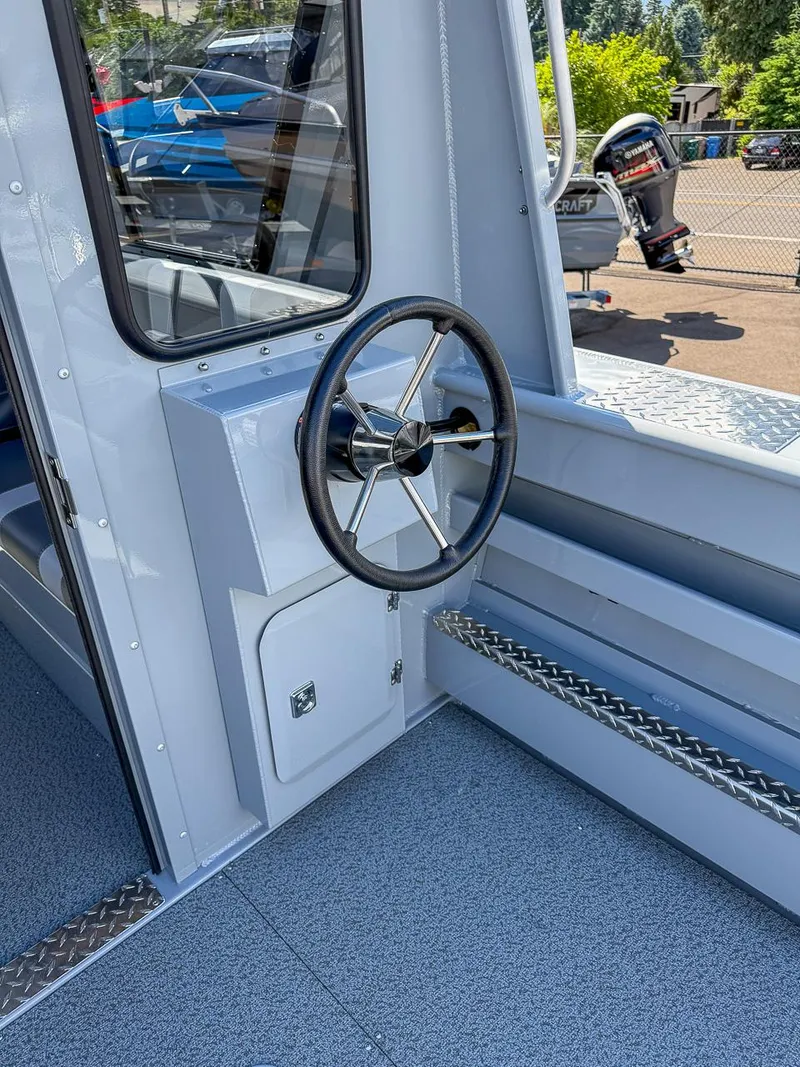 Slide: The Image of Hewescraft 240 Ocean Pro HT 2025 - 16