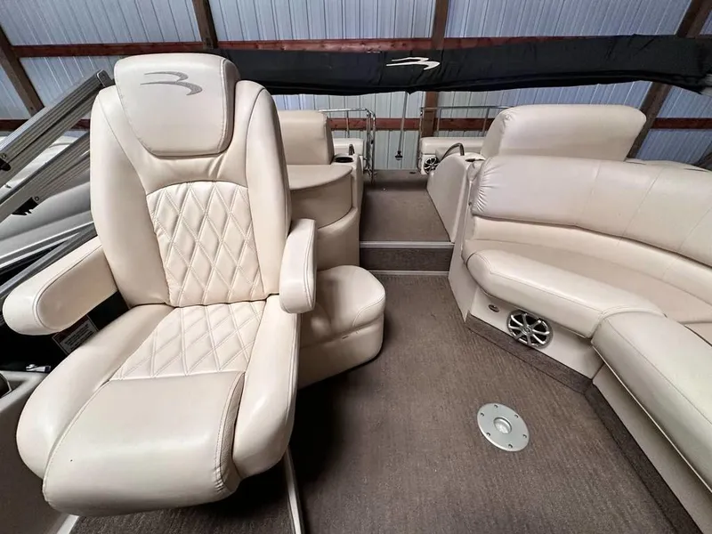 Slide: The Image of Bennington 2575 RCW I/O 2013 - 3