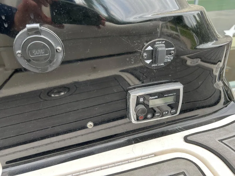 Slide: The Image of Monterey 264 FS 2014 - 16