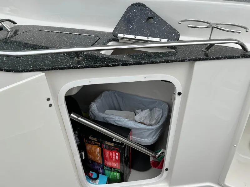 Slide: The Image of Monterey 264 FS 2014 - 19