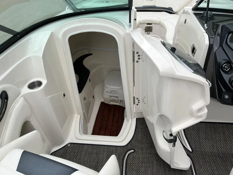 Slide: The Image of Monterey 264 FS 2014 - 30