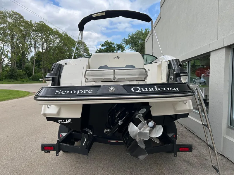 Slide: The Image of Monterey 264 FS 2014 - 4