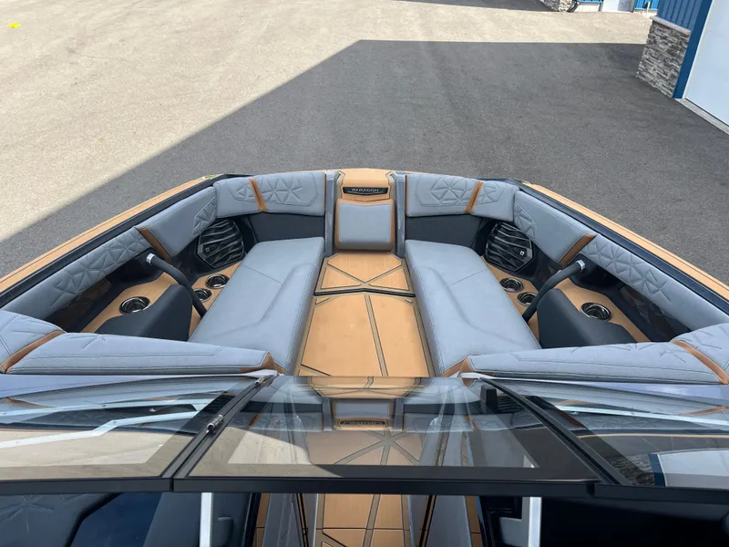 Slide: The Image of Nautique Paragon25 2026 - 19