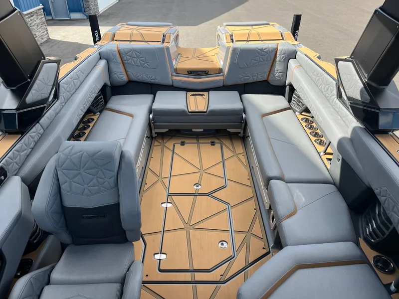 Slide: The Image of Nautique Paragon25 2026 - 22