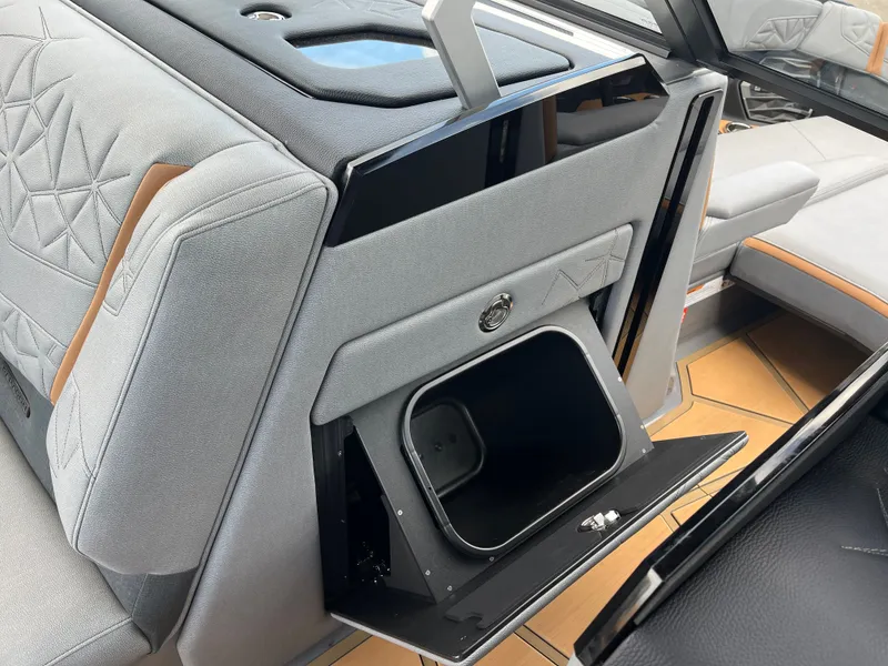 Slide: The Image of Nautique Paragon25 2026 - 24