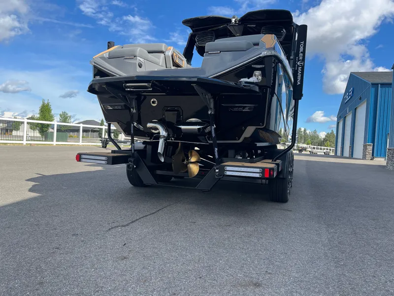 Slide: The Image of Nautique Paragon25 2026 - 7