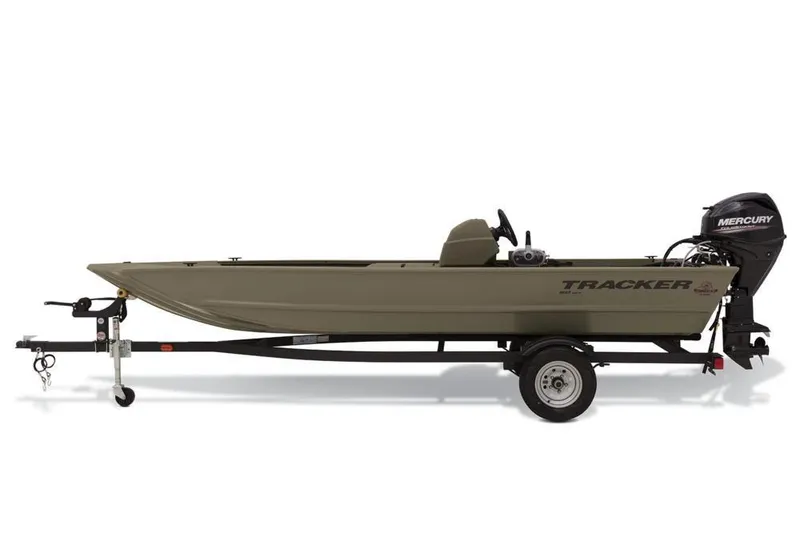 Slide: The Image of Tracker Grizzly 1648 SC 2025 - 8