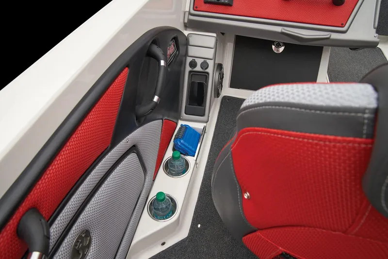 Slide: The Image of Ranger 1850MS 2025 - 50