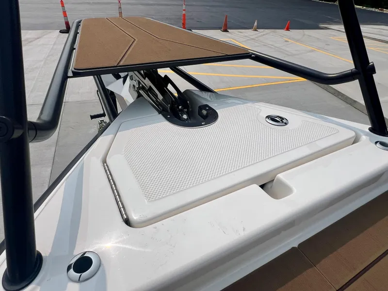 Slide: The Image of Navan S-30 boat deck, 2025 model, featuring sleek design and modern materials. - 5