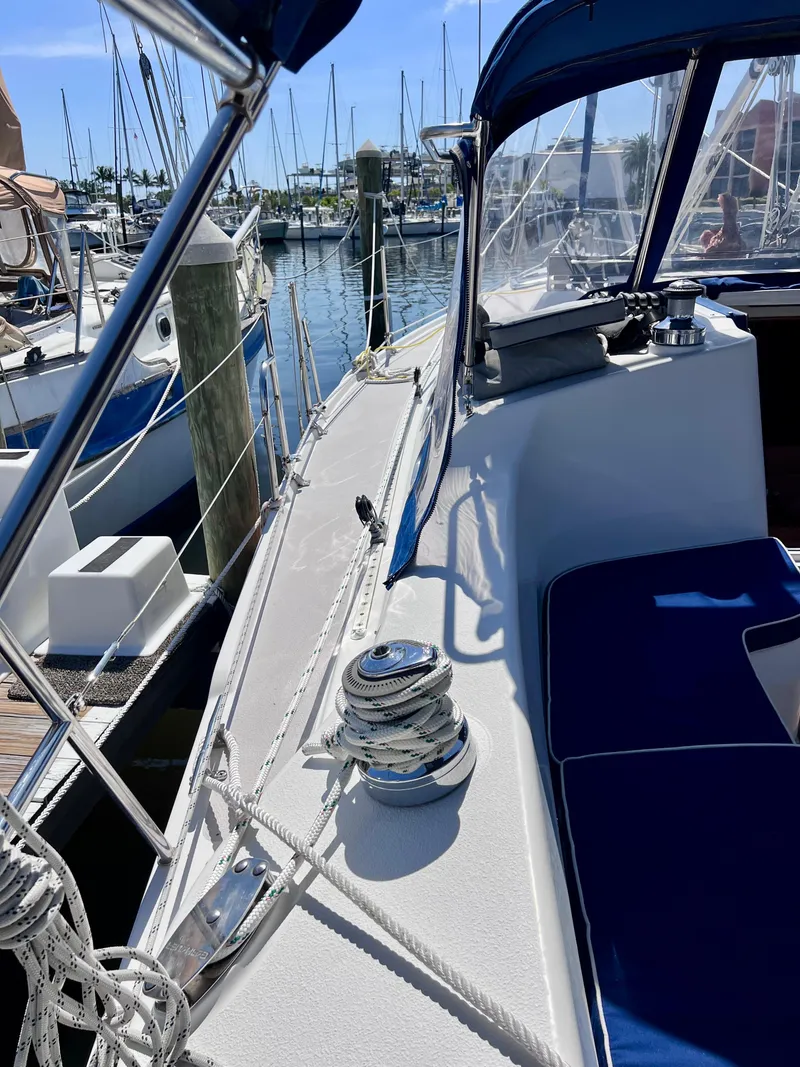 Slide: The Image of Catalina 375 2012 - 11