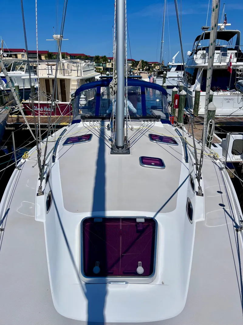 Slide: The Image of Catalina 375 2012 - 15